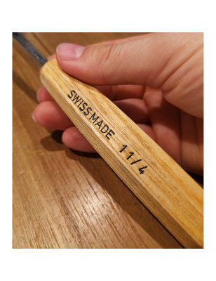 Sgorbia legno Pfeil 11/4 sezione curva 11 taglio 4 mm
