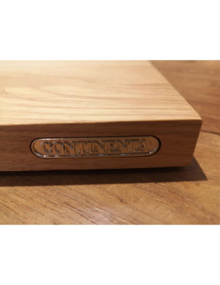 Tagliere da cucina in legno di qualità