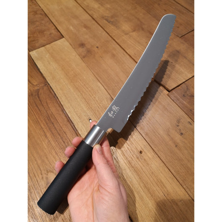 Coltello pane seghettato Kai Wasabi Black 23 cm
