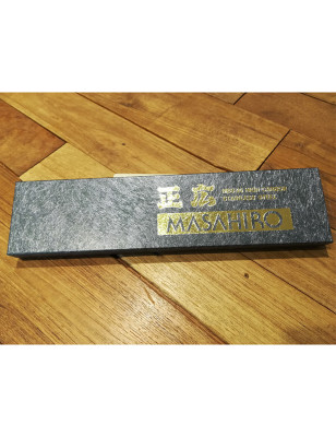 Coltello Santoku Masahiro MV-H 17,5 cm