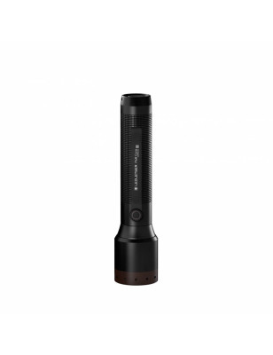Torcia a led P6R Core Led Lenser. Garantita 7 anni