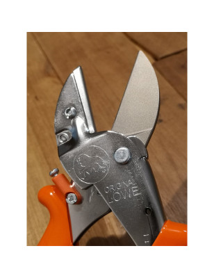 Forbice Lowe 1 con taglio a battente. Made in Germany