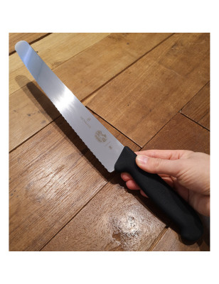 Coltello panettiere | Victorinox seghettato 26 cm