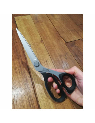 Coltelleria Piva Conselve, affilatura professionale forbici sarto sartoria con ritiro e consegna in tutta Italia