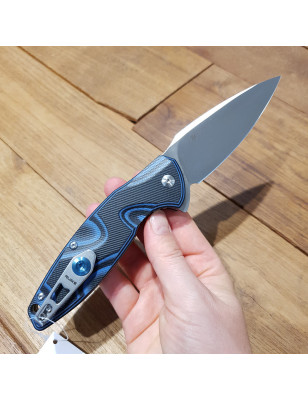 folding knife