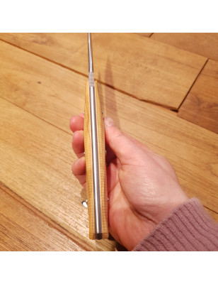 coltello lama fissa in acciaio di alta qualità