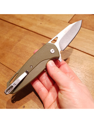 coltello con lama in acciaio 8Cr14MoV