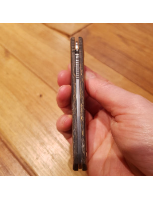 Coltello con lama pieghevole in acciaio al Tungsteno