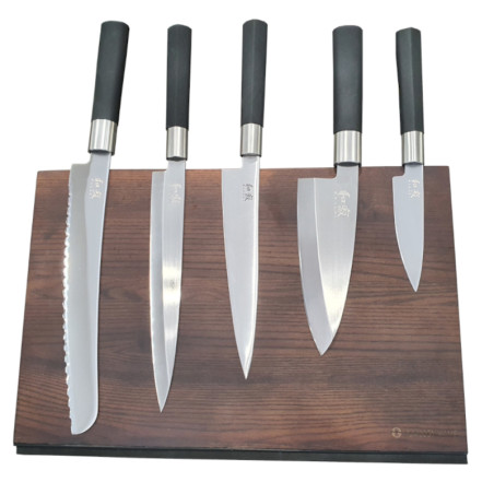 Ceppo magnetico in legno completo di 5 Coltelli kai Wasabi Black