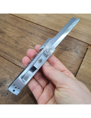 coltello sportivo lama aus8