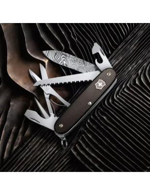 Coltello multiuso Victorinox  edizione limitata a 7000 pezzi in tutto il mondo