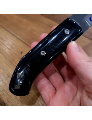 Coltello da tasca artigianale con manico in corno di Bufalo
