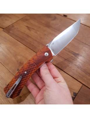 Coltello tascabile da collezione con manico in legno
