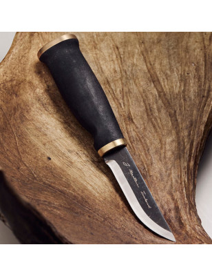 Famoso coltello fa caccia finlandese