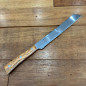 Coltello da pane Maglio Nero Iside legno di Olivo 21 cm