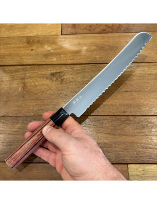 Coltello professionale giapponese con seghetta