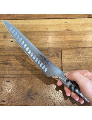 Coltello cucina trinciante alveolato Global G-82 cm 21