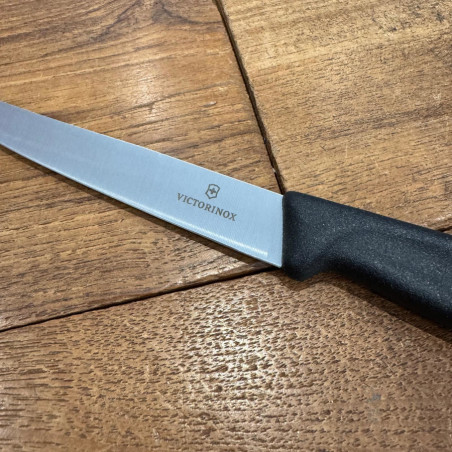 Coltello bistecca Victorinox Swiss Classic lama liscia 11 cm