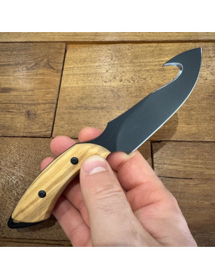 Robusto coltello a lama fissa per caccia con fodero in cuoio marrone