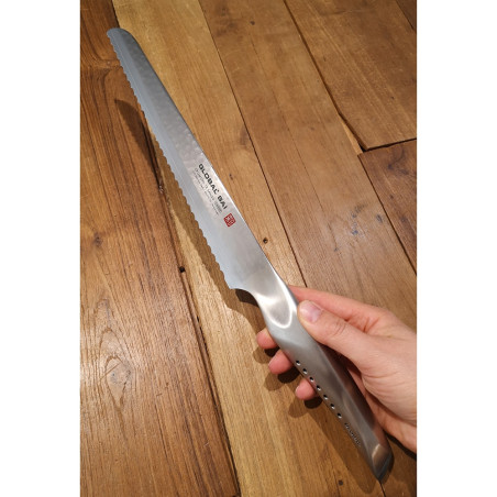 Coltello pane seghettato Global SAI-05 cm 23