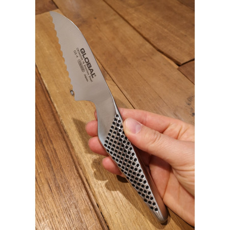 Coltello pomodoro seghettato Global GS-9R cm 8