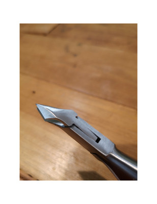 Tronchese cuticole inox Wictor manico lungo taglio 8 mm