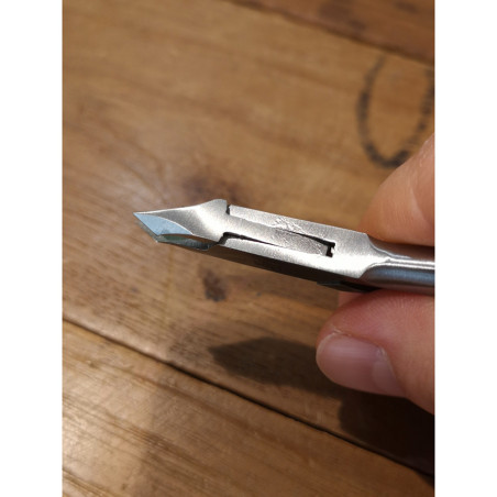 Tronchese cuticole inox Wictor manico corto taglio 5 mm