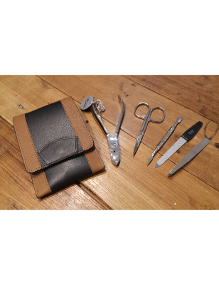 Set manicure con attrezzi di alta qualità
