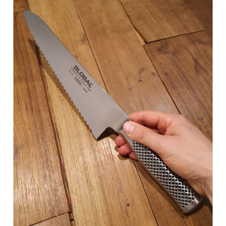 Coltello pane seghettato Global G-23 cm 24