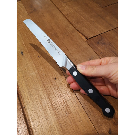 Coltello seghettato pomodoro Zwilling Pro 13 cm