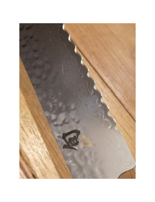Coltello pane Kai TDM-1705 cm 23